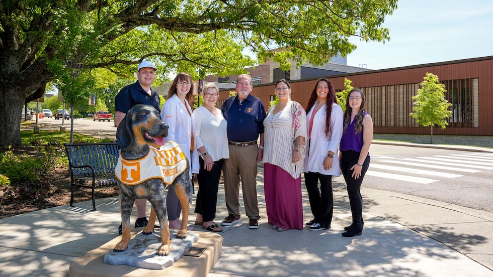 Thomas helps aspiring veterinarians pursue their dreams through the Ralph W. Thomas Jr. and Family Veterinary Medicine Endowed Scholarship program.